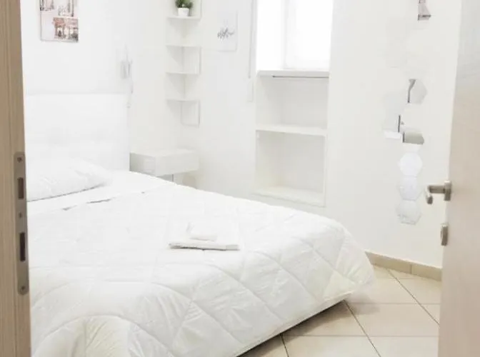 Apartment Domus Tiziano 30 Meters From The C Line Rom